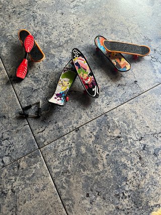 Mini patinetes y accesorio