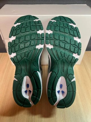 New Balance 740 Unisex Verde/Blanco