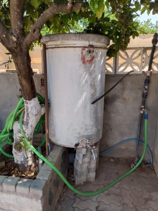 Bidón de agua grande