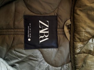 Chaqueta acolchada Zara verde militar