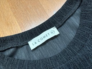 Crop top negro manga larga