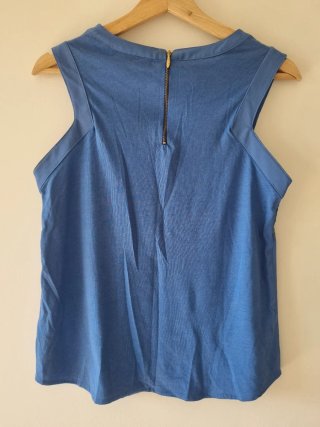 Blusa Sfera azul talla S