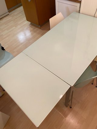 Mesa de cocina cristal y metal