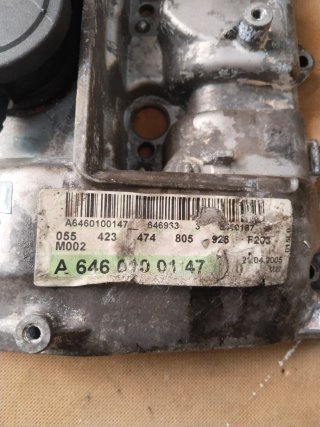 Tapa balancines Mercedes OM646 A6460100147