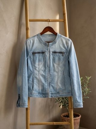 Cazadora vaquera azul