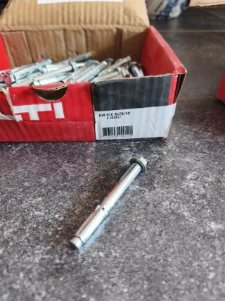 Tornillos Hilti Varios