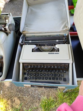 Olivetti Dora Macchina da Scrivere
