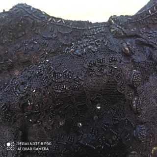 Chaqueta fiesta pedrería negra