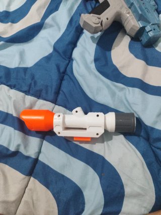 Nerf Shockwave con 3 accesorios