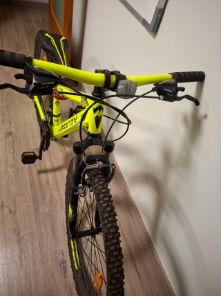 Bicicleta MTB Monty 26 Negra y Amarilla