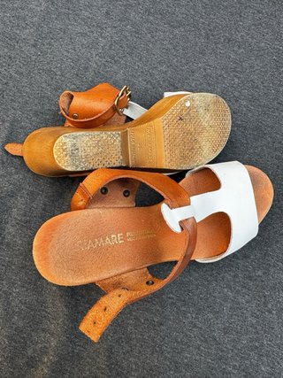Sandalias cuña MariaMare piel T.38