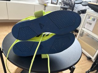 Zapatillas Adidas Halterofilia Amarillas