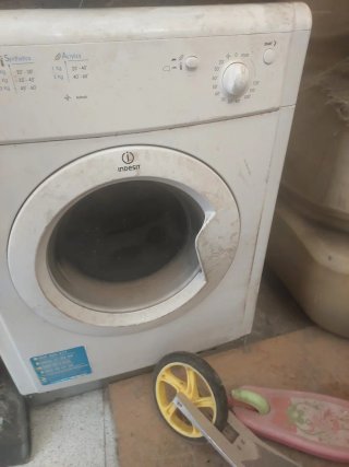 Secadora Indesit para piezas