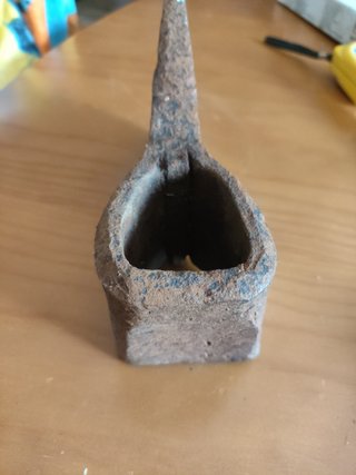 Cabeza de hacha antigua