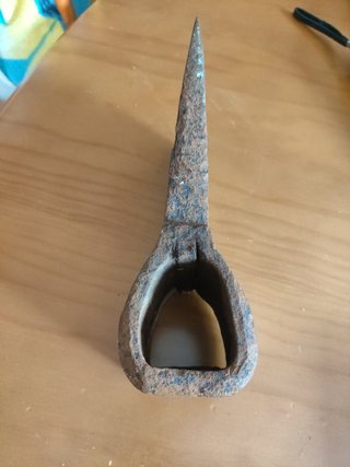 Cabeza de hacha antigua