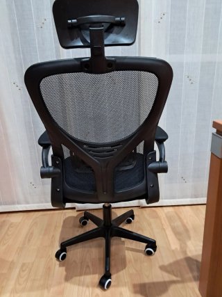 Silla de oficina ergonómica ajustable