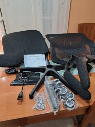 Silla de oficina ergonómica ajustable