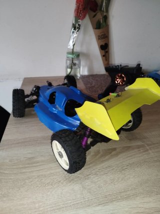 Coche RC Azul con Mando