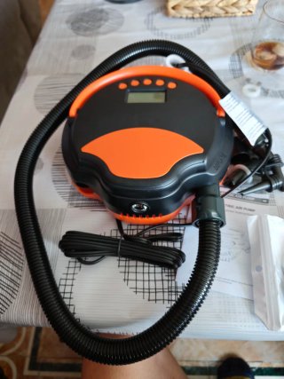 Bomba Eléctrica SUP HT-723