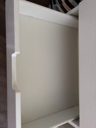 Armario infantil Ikea amarillo y blanco