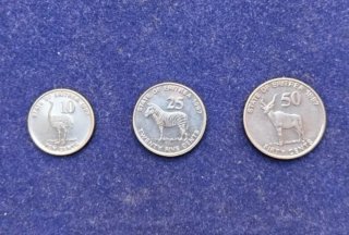 Lotto 5 monete Eritrea + East Africa