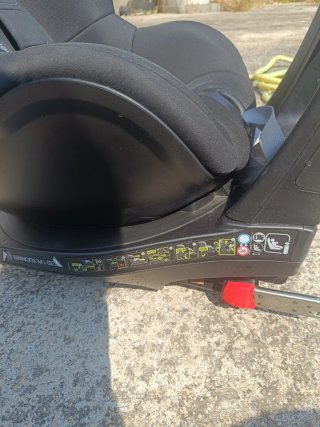 Dos sillas de coche Britax Römer negras