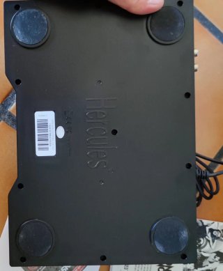 Mesa DJ Hercules DJControl Instinct Negra