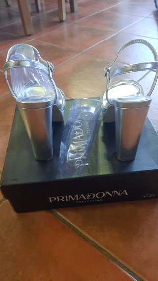 Sandalias Primadonna Plataforma Tacon Transparente