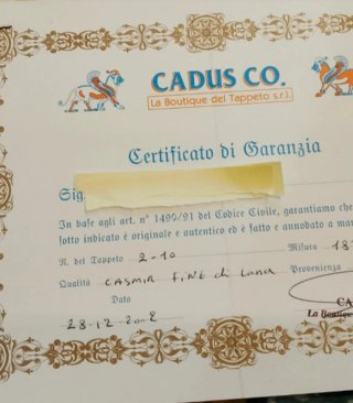 Tappeto in lana rosso e marrone