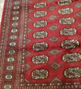 Tappeto in lana rosso e marrone