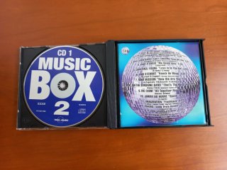 Music Box 2 - Éxitos Disco 80s
