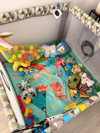 Parque de juegos para bebé Lionel