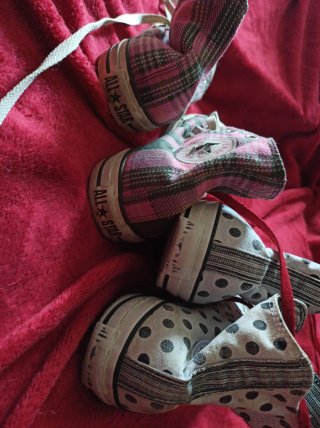 Converse Talla 40 - 2 Pares Deportivas