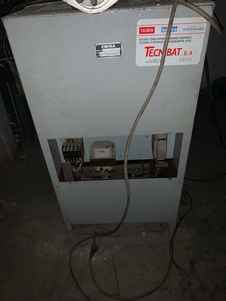 Cargador de Batería Tudor R90