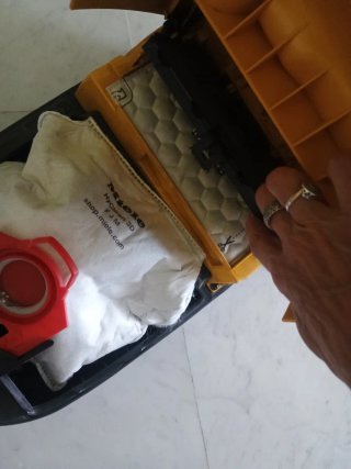 Aspirador Miele S3121 Air Clean Plus