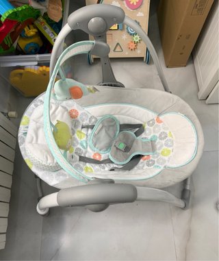 Hamaca para bebés con música