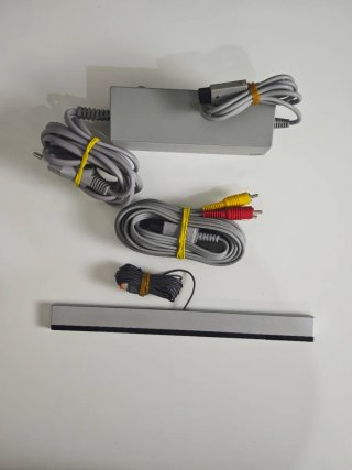 Consola Nintendo WII completa + 3 juegos