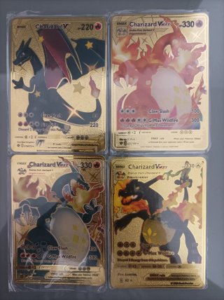 Set 4 Cartas Pokémon Charizard V VMAX Doradas