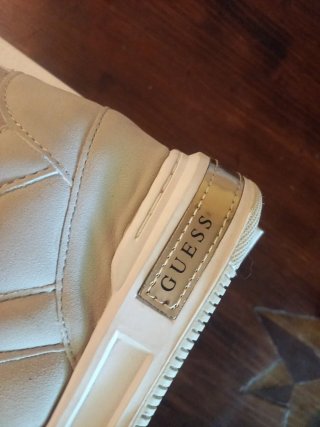 Scarpe Guess Beige e Bianche