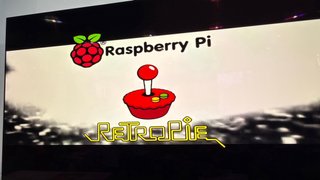 Raspberry Pi 3B+ RetroPie y Nespi Case