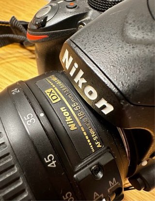 Cámara Nikon D3200 Negra en perfecto estado.