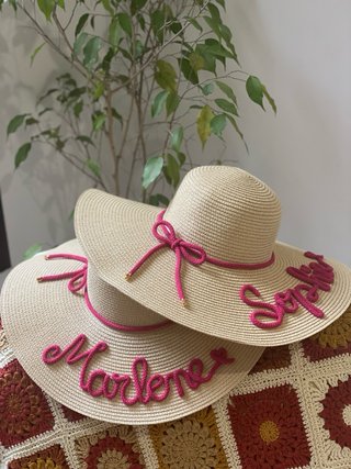 Sombrero tipo Pamela personalizada con tu nombre