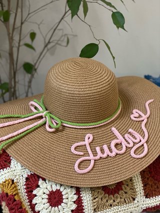 Sombrero tipo Pamela personalizada con tu nombre