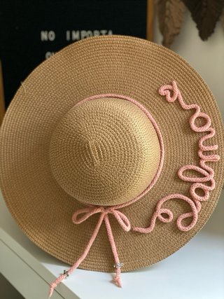 Sombrero tipo Pamela personalizada con tu nombre