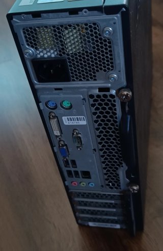 Ordenador Lenovo ThinkCentre Negro