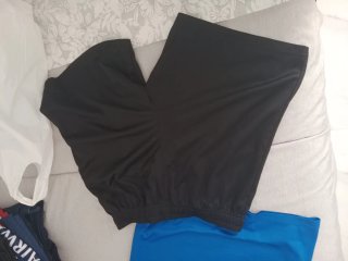Conjunto deportivo negro Macron