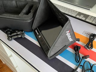 Monitor Aputure VS-2 FineHD 7”