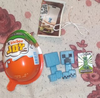 Kinder Joy Minecraft Funko Pop Creeper