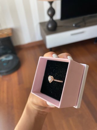 Anillo Pandora Corazón Dorado y Rosa