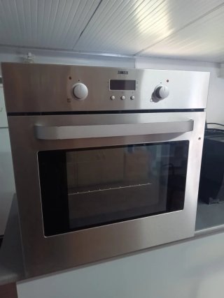 Horno Zanussi